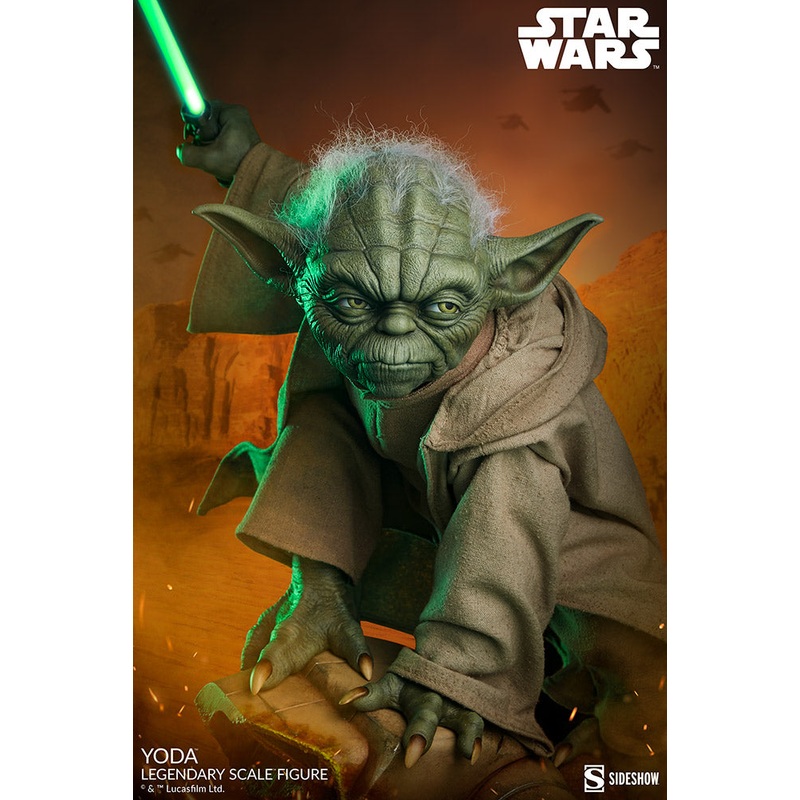 Yoda Legendary Scale Figure by Sideshow Collectibles